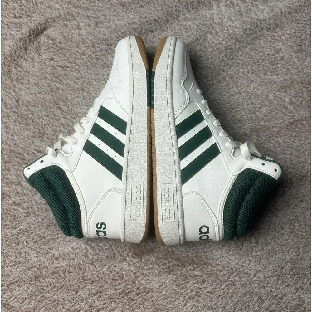 Adidas Boys Hoops Mid JS4134 White Basketball Shoes Sneakers Size 5.5 New
